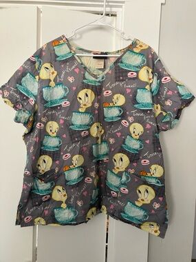 Gray Tweety Graphic V-Neck Scrub Top